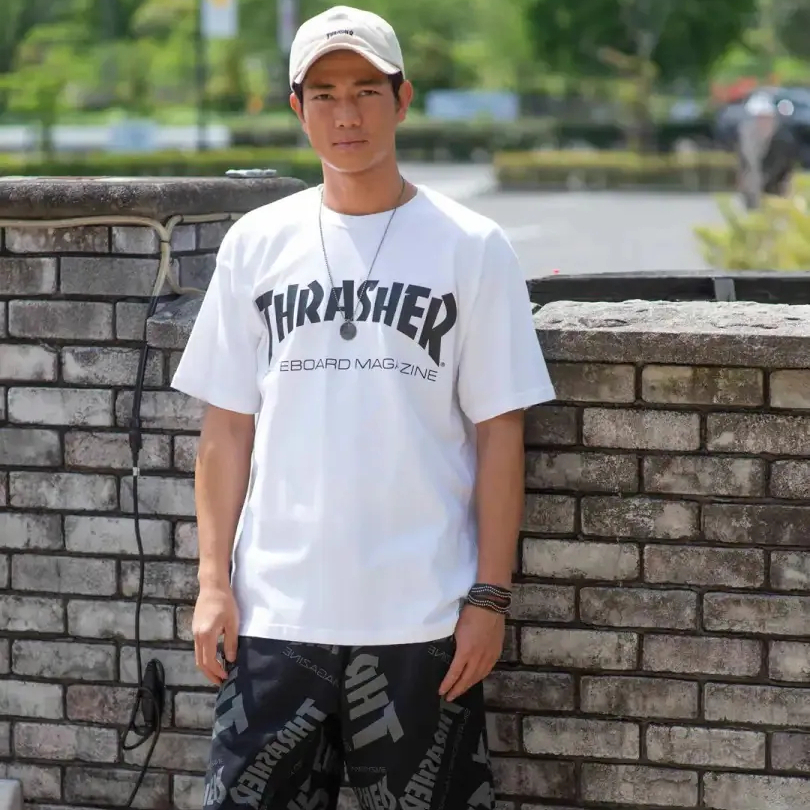 RAINBOW  LOGO Skateboarding Ma - Streetwear Brand Magazine avis et prix